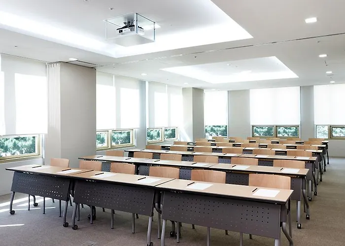 Aparthotel Orakai Insadong 4*