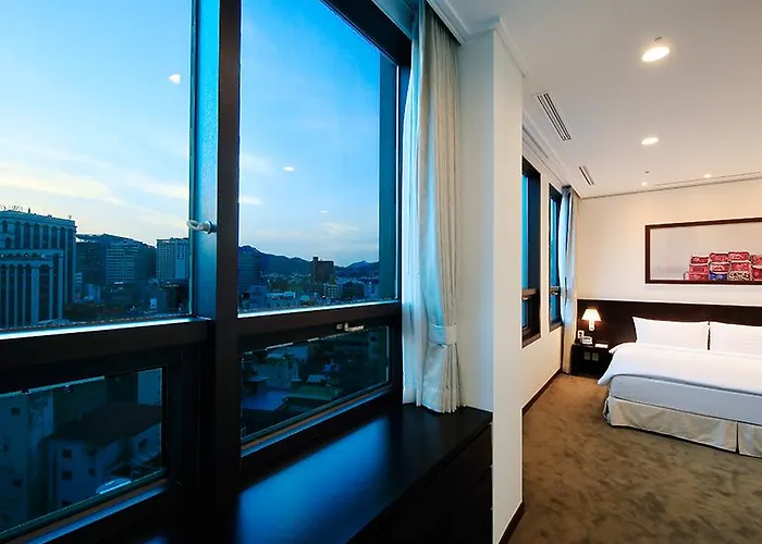 Orakai Insadong Aparthotel