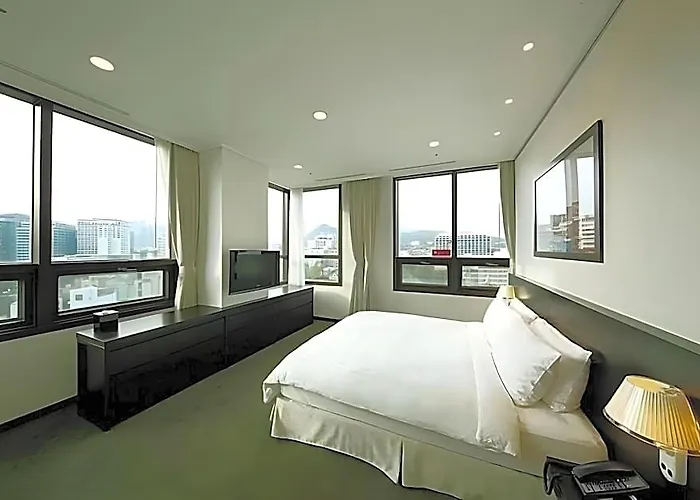 오라카이 인사동스위츠 아파트호텔 4*